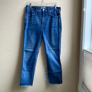 Madewell Stovepipe frayed hem denim size 30